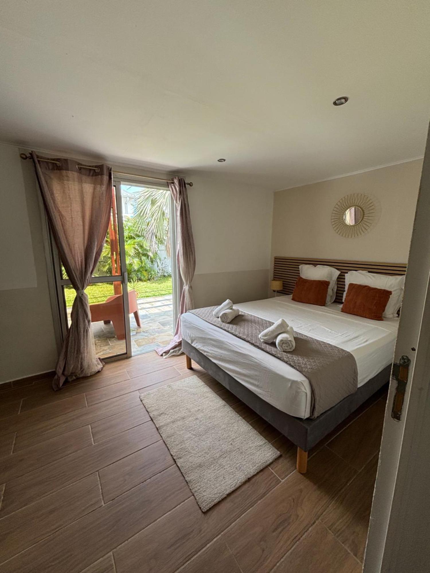 La Villa Manee ลาซาลีน เลอแบ็ง ภายนอก รูปภาพ